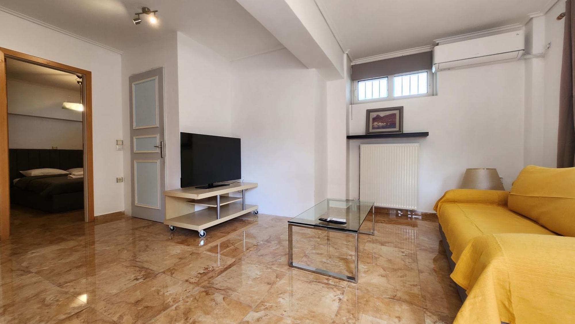 Apartment Nian - By Avelink Spata (East Attica)